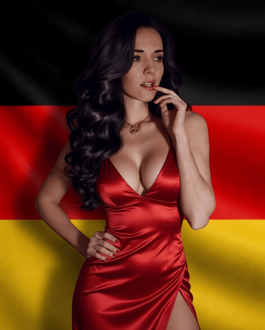 Sexy German Model Bianka Wieland (Bianka Helen) @iambianka Black Hair Beauty Nude Dance & Self Pleasure